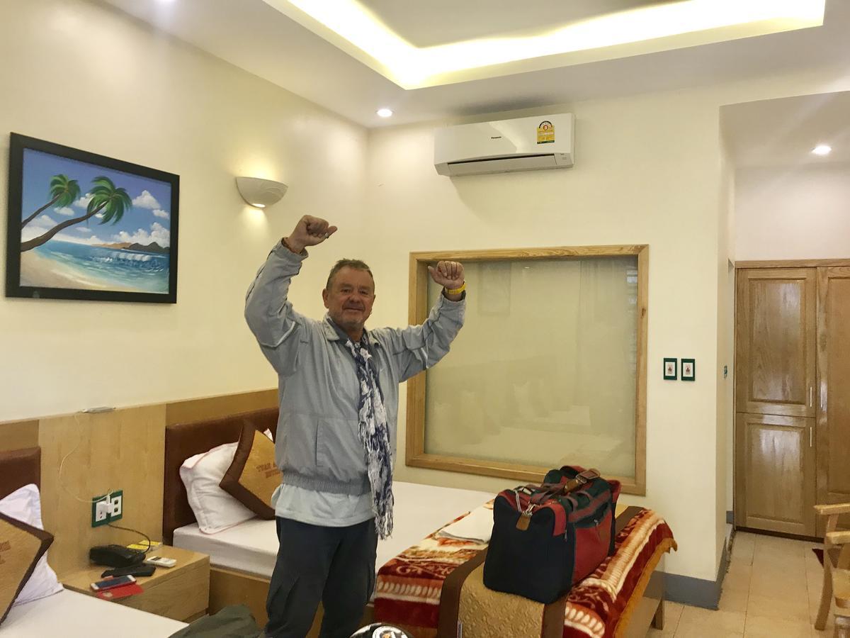 Khach San Tuan Anh Cua Lo Hotel Exterior photo